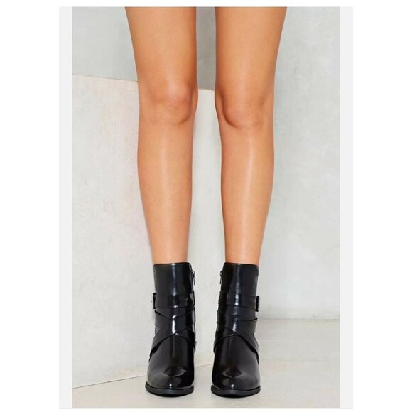 Nasty Gal Faux Patent Leather Buckle Strap Ankle Combat Boots - size 6 - Picture 10 of 11
